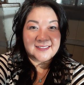 Meet your Posher, Rae